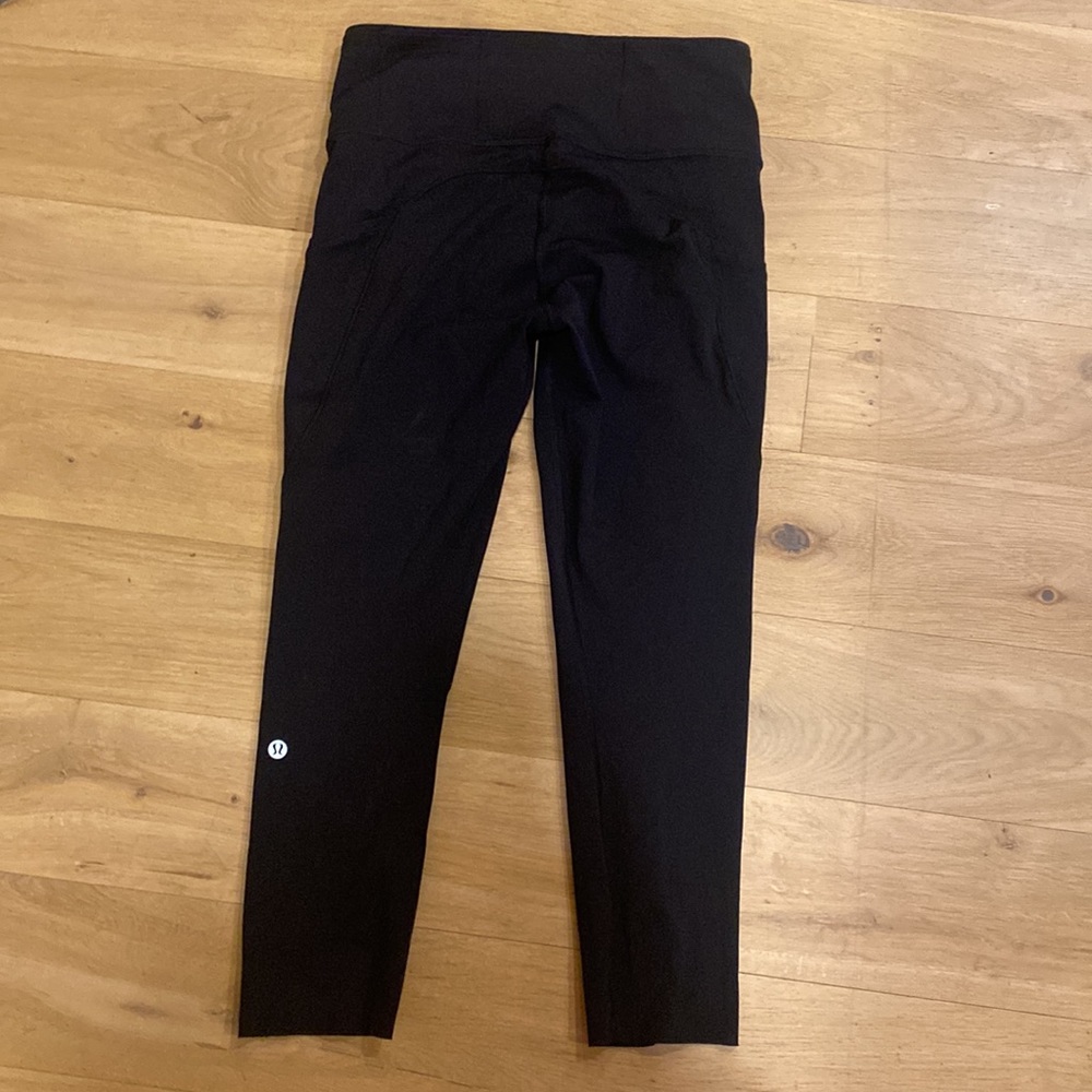 Black Lulu Leggings, Crop Size 8 With Pockets
